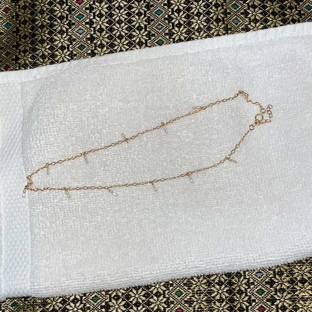 Cute necklace with little peral drops